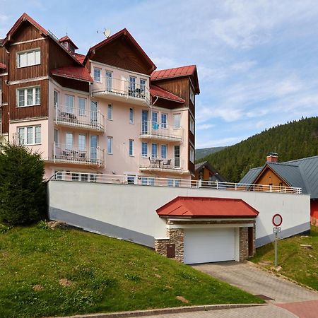 Апартаменты Pec 313 Пец-под-Снежкой Экстерьер фото